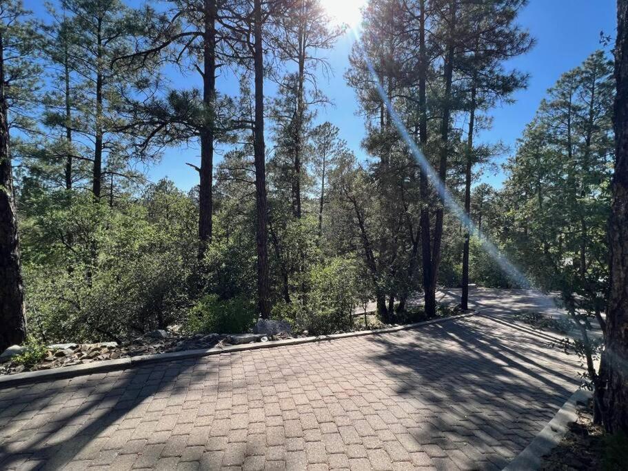Elegant Cabin Among The Pines-Views, Near Downtown Πρέσκοτ Εξωτερικό φωτογραφία